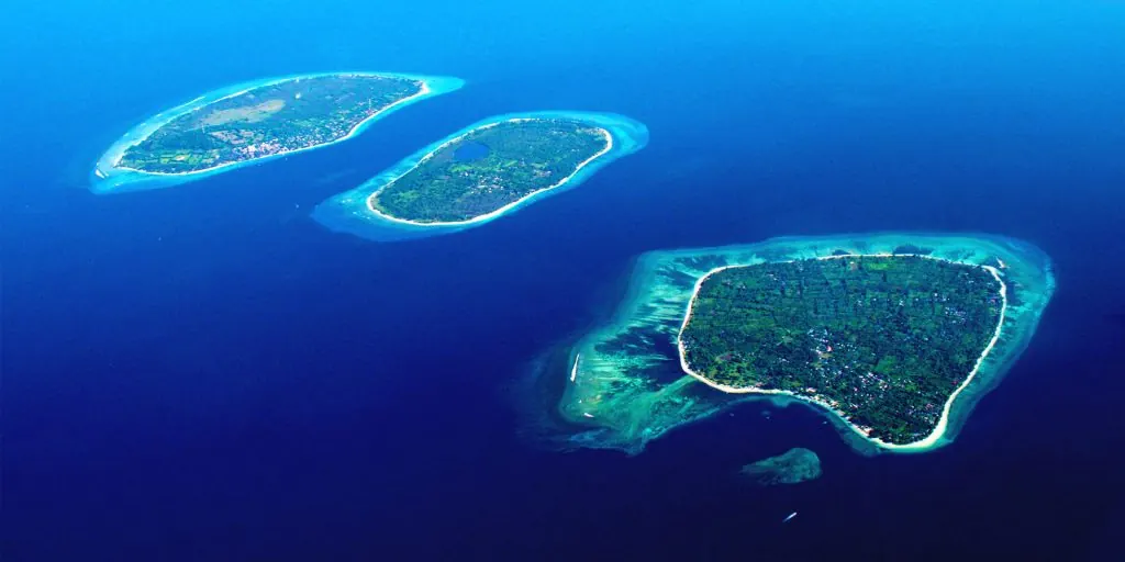 The Gili Islands from above